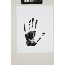 Load image into Gallery viewer, Handprint Mug