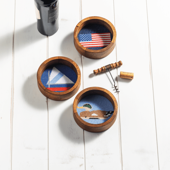 Lake Theme Wine Coaster