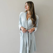 Load image into Gallery viewer, Saranoni Minky Stretch Luxe Robe