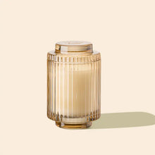 Load image into Gallery viewer, 7oz Amelie Candle (4 scents)