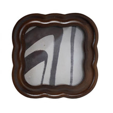 Load image into Gallery viewer, 4x4 Scalloped Square Frame