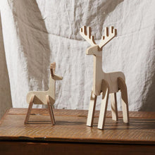 Load image into Gallery viewer, Interlocking Wood Deer