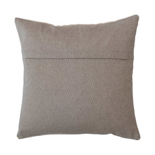 Load image into Gallery viewer, 18&quot; Tufted Pumpkin Pillow