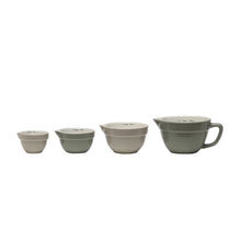 Load image into Gallery viewer, Batter Bowl Measuring Cups (Set of 4)