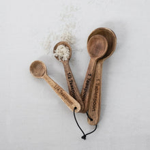 Load image into Gallery viewer, Mango Wood Measuring Spoons