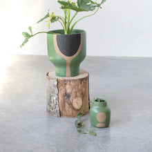Load image into Gallery viewer, Green Vase/Brown Circle