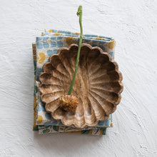 Load image into Gallery viewer, Scalloped Mango Dish