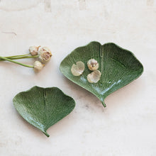 Load image into Gallery viewer, Gingko Leaf Plates, Set/2