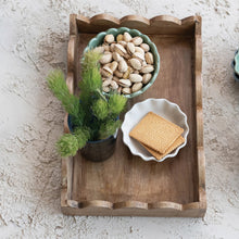 Load image into Gallery viewer, Scalloped Wood Tray