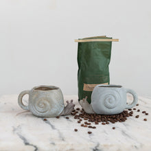 Load image into Gallery viewer, 12oz Stoneware Snail Mug