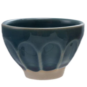 Scalloped Stoneware Pinch Pot
