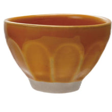 Load image into Gallery viewer, Scalloped Stoneware Pinch Pot