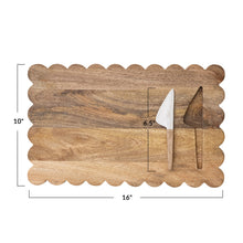 Load image into Gallery viewer, Wood Scalloped Cheese Board w/ Knife