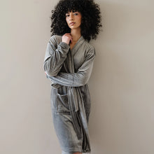 Load image into Gallery viewer, Saranoni Minky Stretch Luxe Robe
