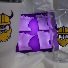 Load image into Gallery viewer, MN Ice Cube Tray (2 colors)