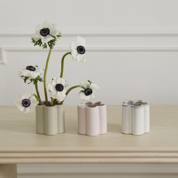 Flower Petal Vase, 3 Colors