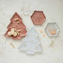 Load image into Gallery viewer, Stoneware Snowflake Plate