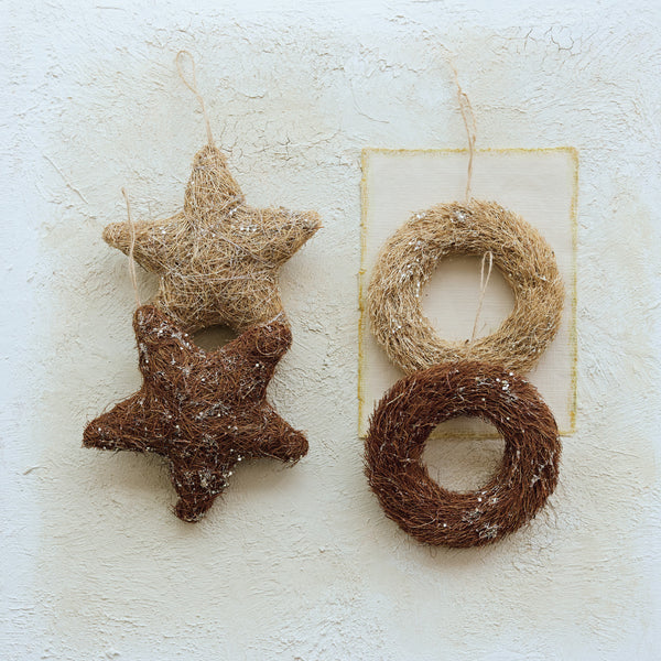 Grass Star Ornament w/ Glitter