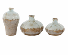 Load image into Gallery viewer, Distressed Terracotta Vases (Set of 3)