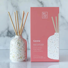 Load image into Gallery viewer, Reed Diffuser - 4 Scents